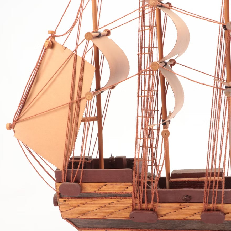Wooden Model Ship
#ITMGR35824