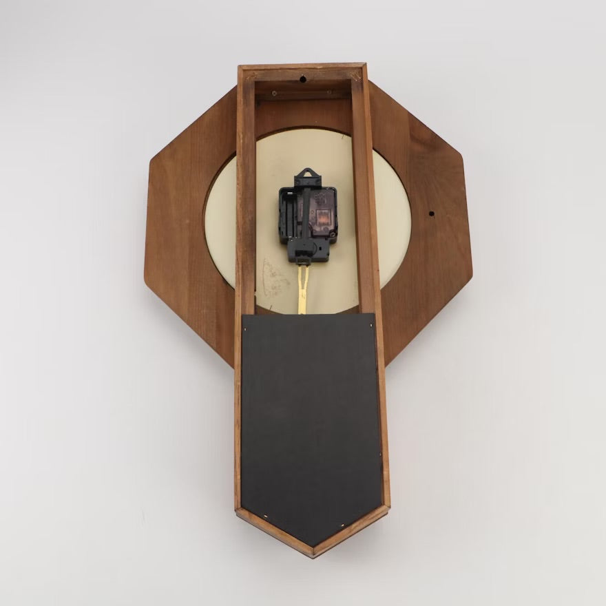 Pennsylvania House Regulator Style Wooden Wall Clock