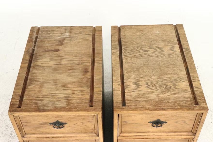 Pair of Oak Two-Drawer Cabinets, 20th Century ITMGP73782