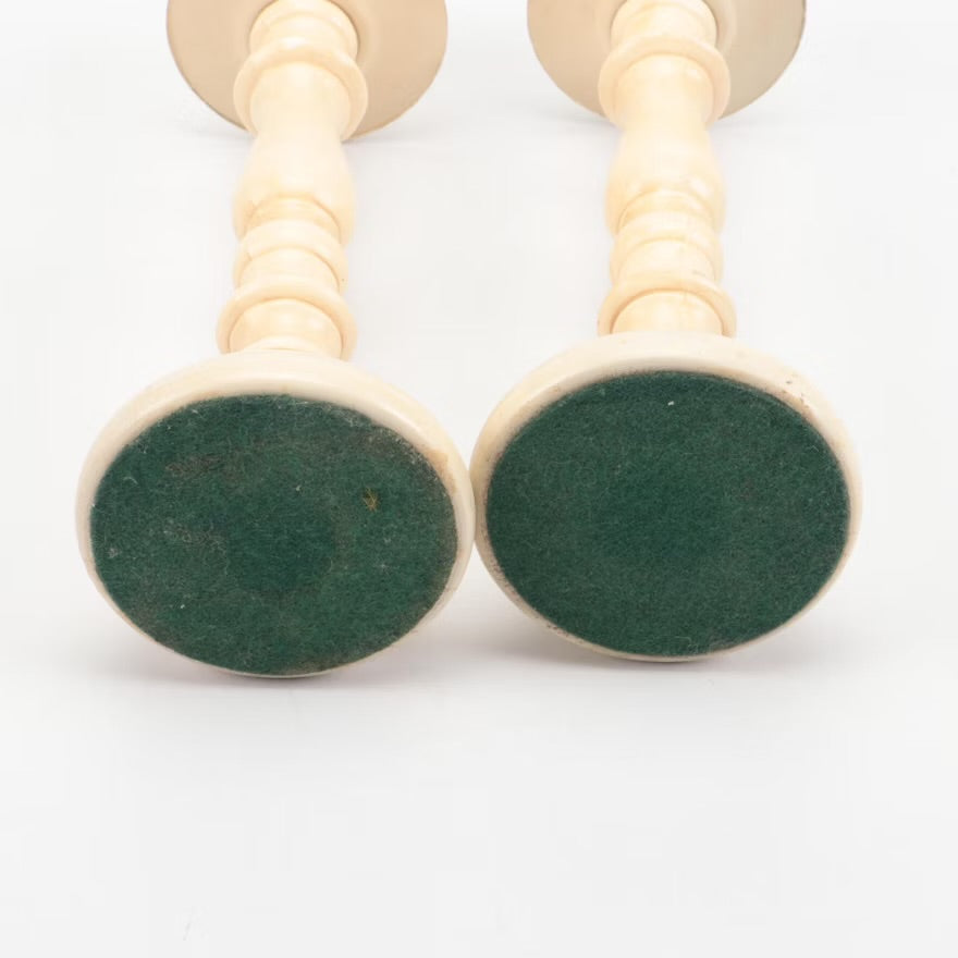 Wood Framed Wall Mirror, Woven Baskets, and Other Decorative Accessories 

#ITMGQ12902