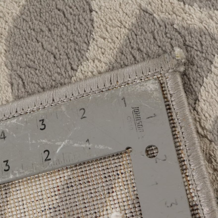 7' x 10' Machine Made Unique Loom Marilyn Monroe Glam Collection Area Rug Item #
ITMGP89824