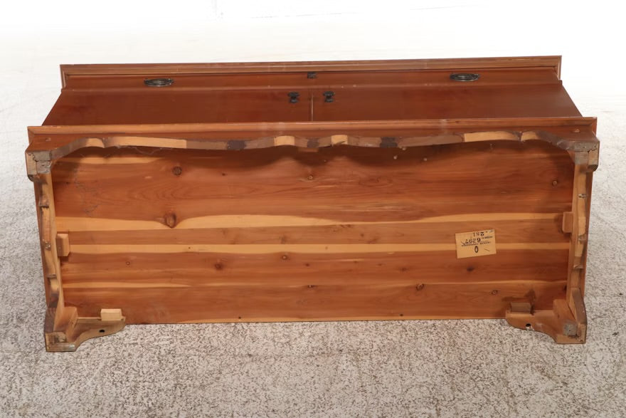 Cavalier Colonial Style Birch and Cedar Blanket Chest ITMGQ23085