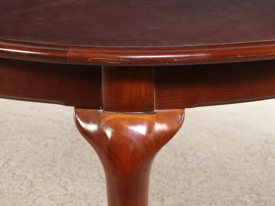 Thomasville Queen Anne Style Cherry Dining Set