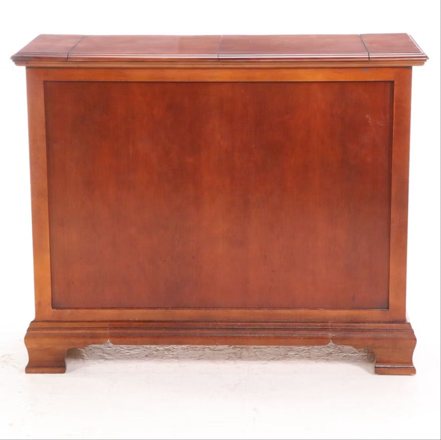 Lexington Federal Style Flip-Top Buffet, Late 20th Century ITMGQ17353